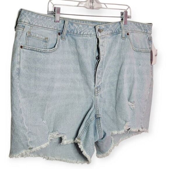 Old Navy Women's Plus Size High Waisted OG Straight Ripped Jean Shorts 24 NWT - Picture 2 of 7